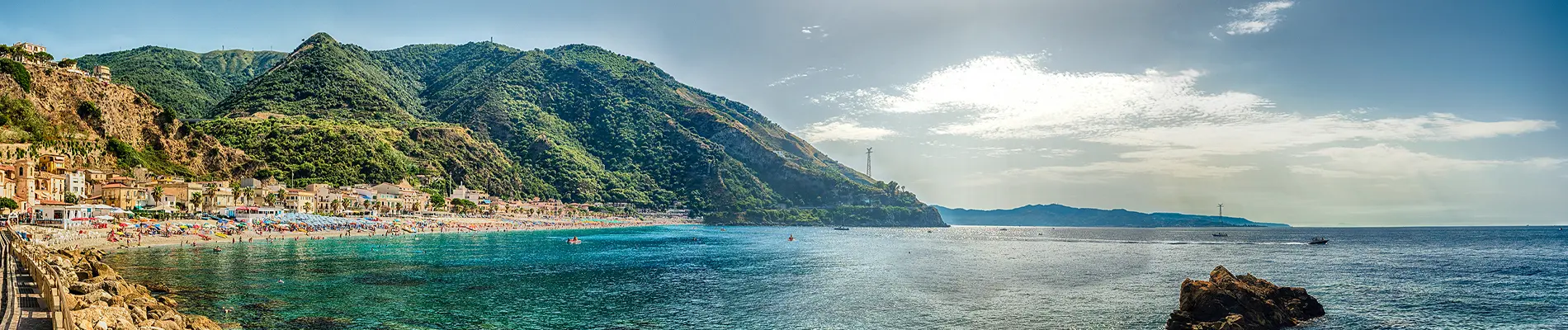 Raggiungi le più belle località balneari della Calabria con Intercity e Intercity Notte